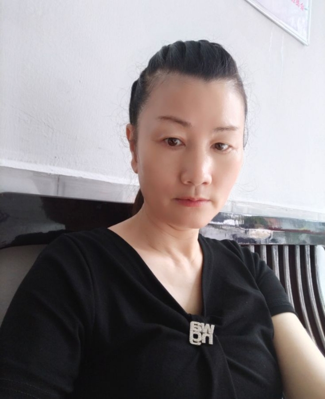 单只蝴蝶的第二张照片--公安闪婚服务中心
